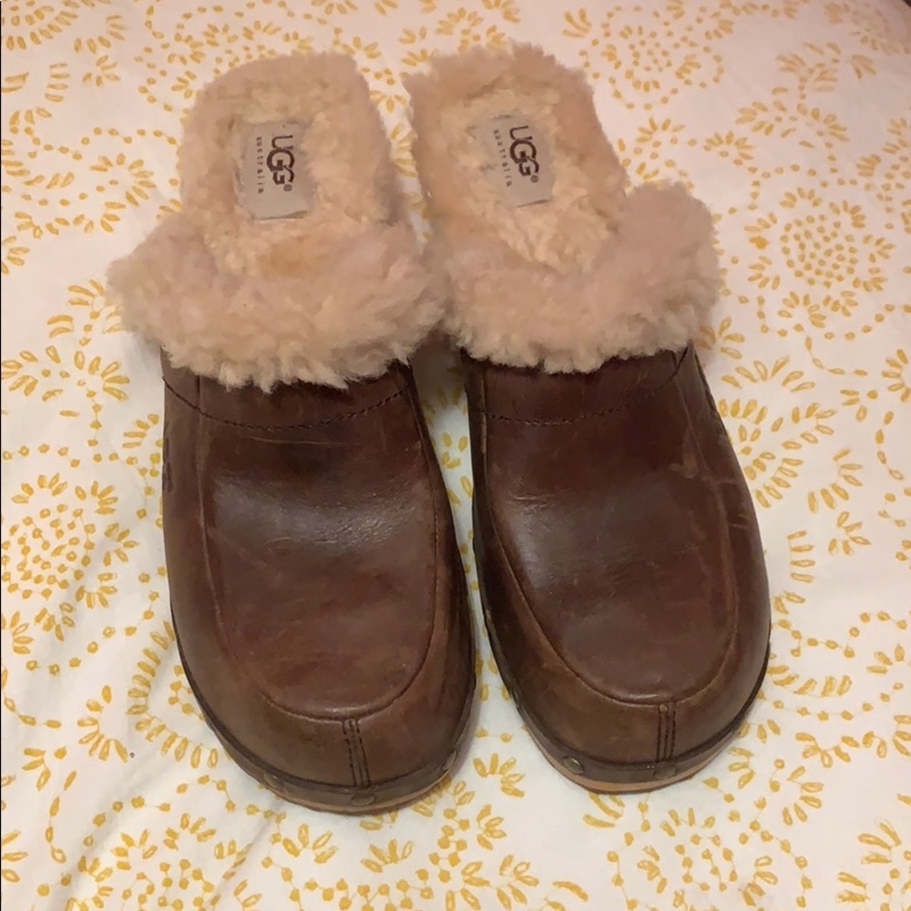 Ugg Australia Sued Sheepskin Slip On